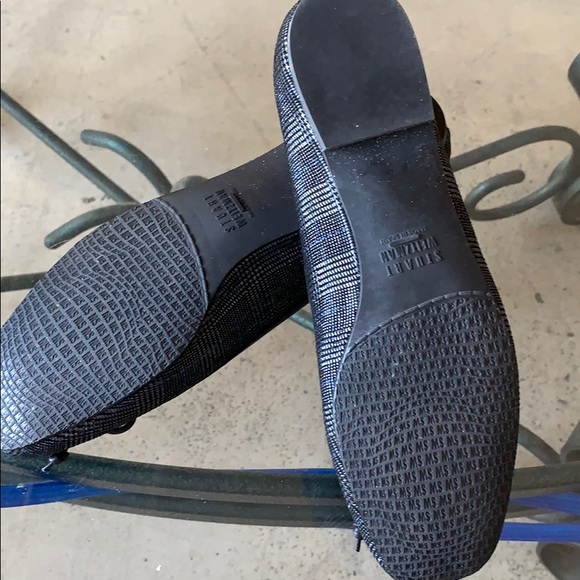 Stuart Weitzman Flat - Picture 4 of 6